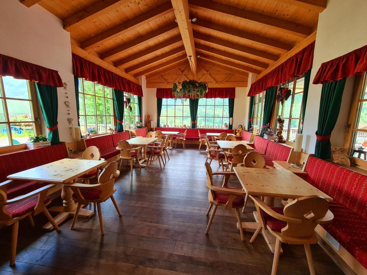 Hotel Piedibosco موينا المظهر الخارجي الصورة