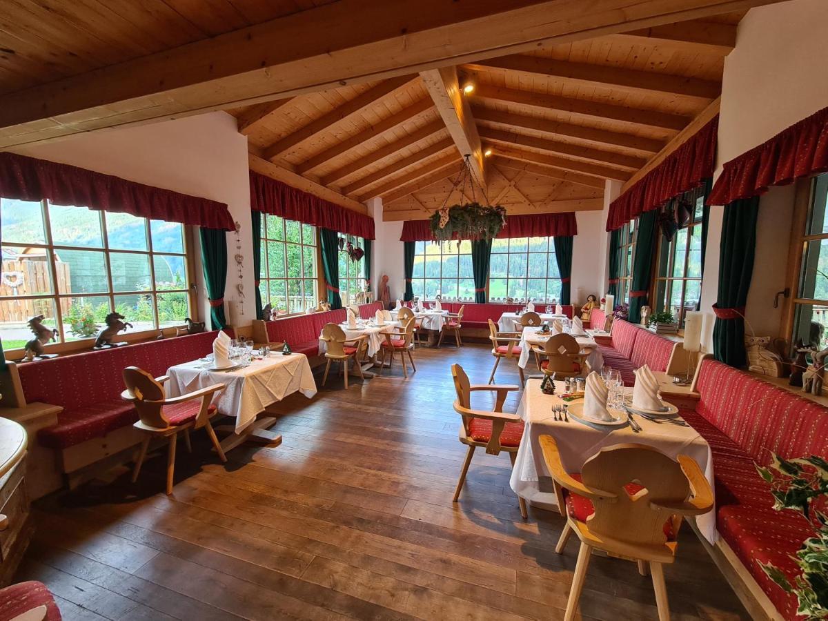 Hotel Piedibosco موينا المظهر الخارجي الصورة
