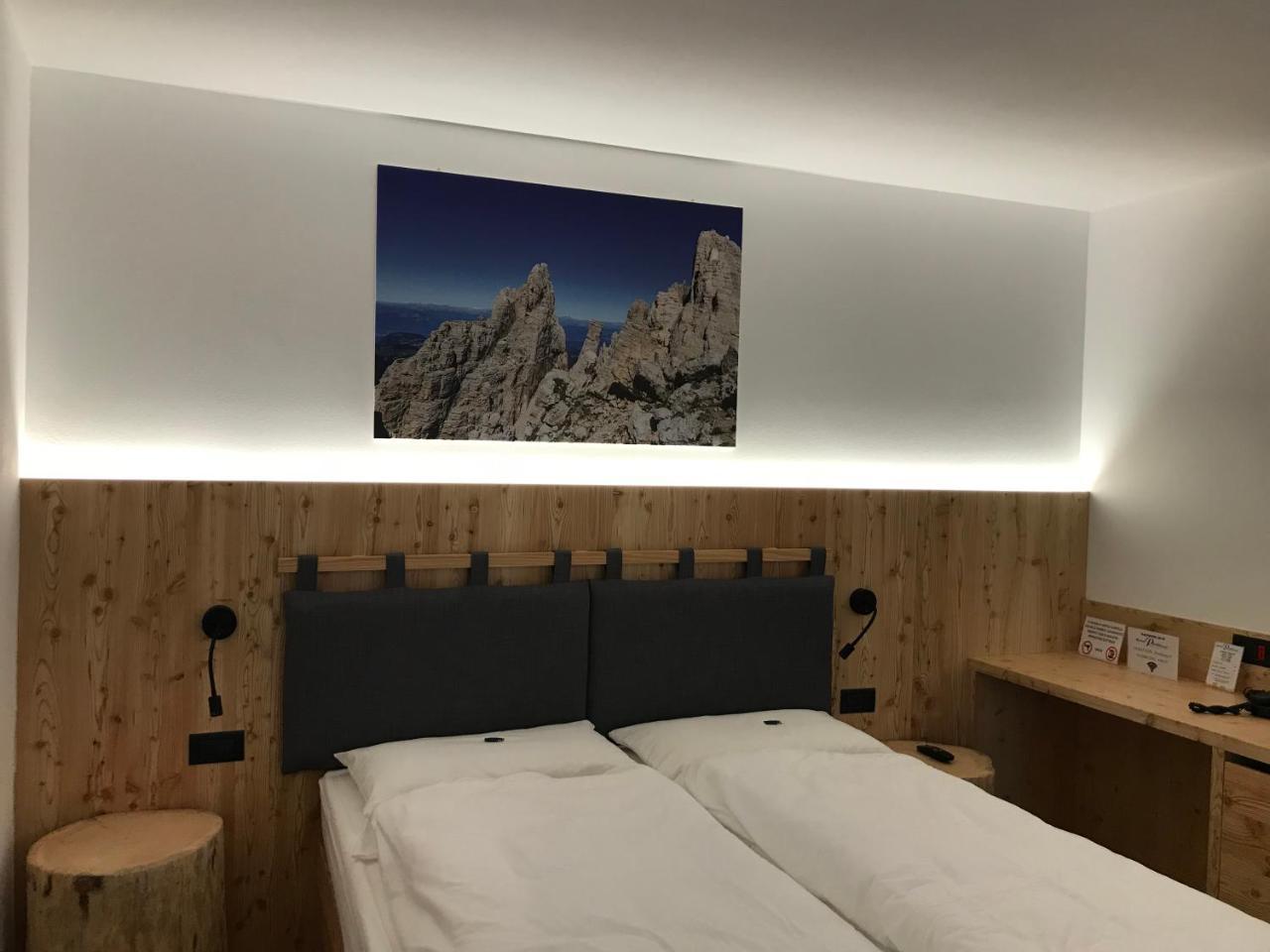 Hotel Piedibosco موينا المظهر الخارجي الصورة